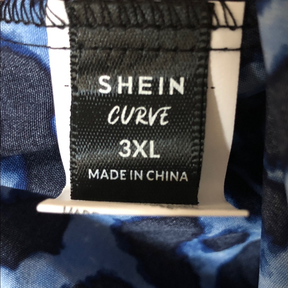 SHEIN Blue Animal Print Camisole - Picture 2 of 4
